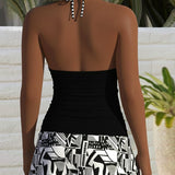 Macacão Peplum com Decote Profundo em V