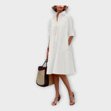 Vestido polo elegante de material premium