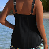 Conjunto de Tankini Listrado com Calções de Banho