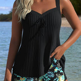 Conjunto de Tankini Listrado com Calções de Banho
