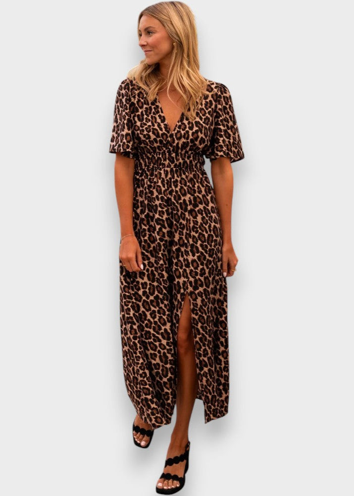 STELLA – A Saia Leopardo Maximalista Que Vai Mudar o Teu Look