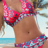 Halter Bikinis com Estampa Floral e Geométrica