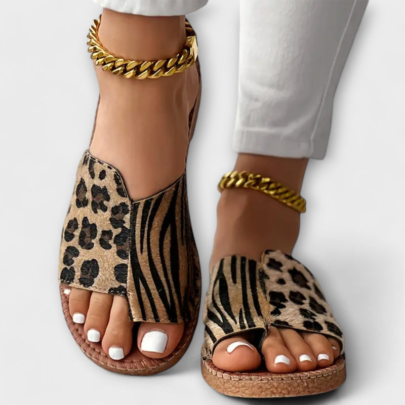 Tareyja - Sandálias de duas cores com padrão de leopardo