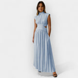 Vestidos elegantes com cortes