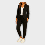 Nikol - Traje de mulher com jaqueta e calças jogger