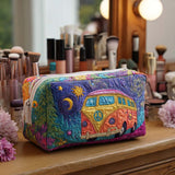 Necessaire Estofada com Estampa de Viagem Cósmica | Brilho que Inspira