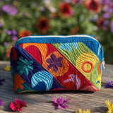 Estojo de Beleza Quilted com Estampa Cósmica | Magia Celestial