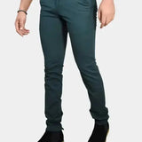 Daniel™ | Calças Slim Fit Essenciais