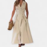 Vestido midi com decote