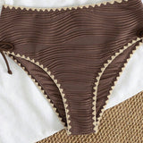 Conjunto de Biquíni de Duas Peças com Decote Halter e Estampa em Cores Contrastantes