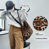 Leonor | Mala Feminina Casual com Padrão Leopardo