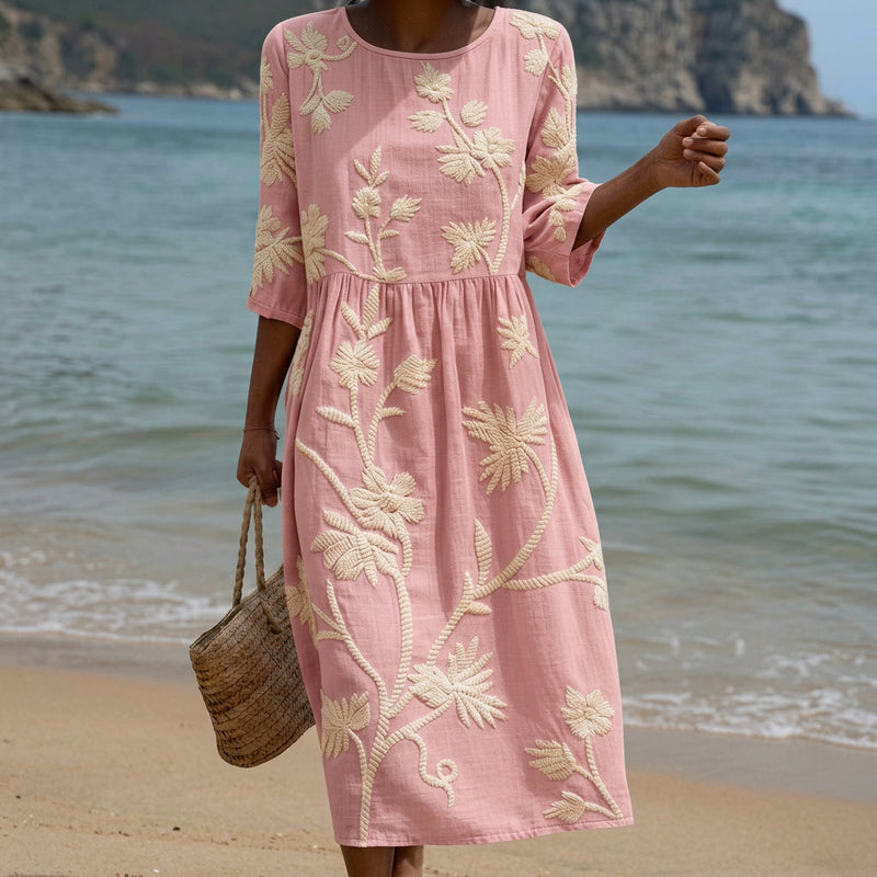 Paula - Vestido Midi com Bordado de Plantas e Flores
