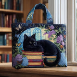 Bolso Artesanal “Gato Negro sobre Livros”