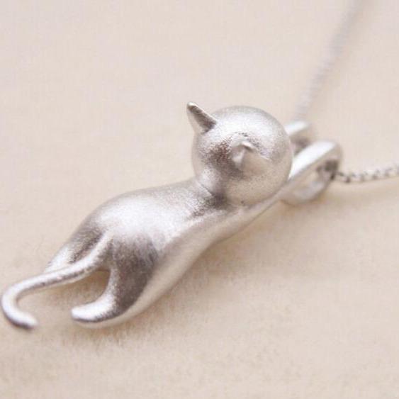 Colar de Prata de Lei com Gato Brincalhão