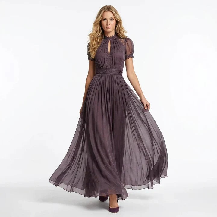 Carina - Vestido longo com decote baixo